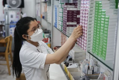 Y tế Việt Nam 2025: trao quyền tự quyết số con, tiến tới miễn viện phí