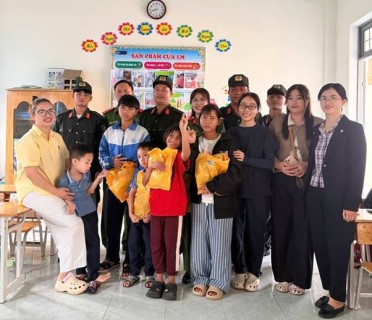 Chia sẻ yêu thương nhân ngày Khuyết tật Việt Nam 18/4