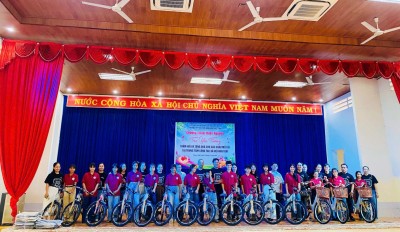 Chương trình thiện nguyện “Trao yêu thương” - Kết nối những tấm lòng nhân ái đến trẻ em có hoàn cảnh đặc biệt tại Trung tâm Công tác xã hội Kon Tum